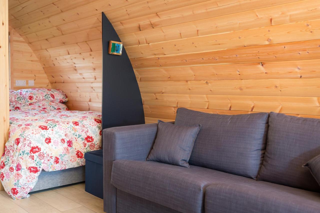 Luxury Two-Bed Glamping Pod In County Clare 2 Villa Kilbane Buitenkant foto